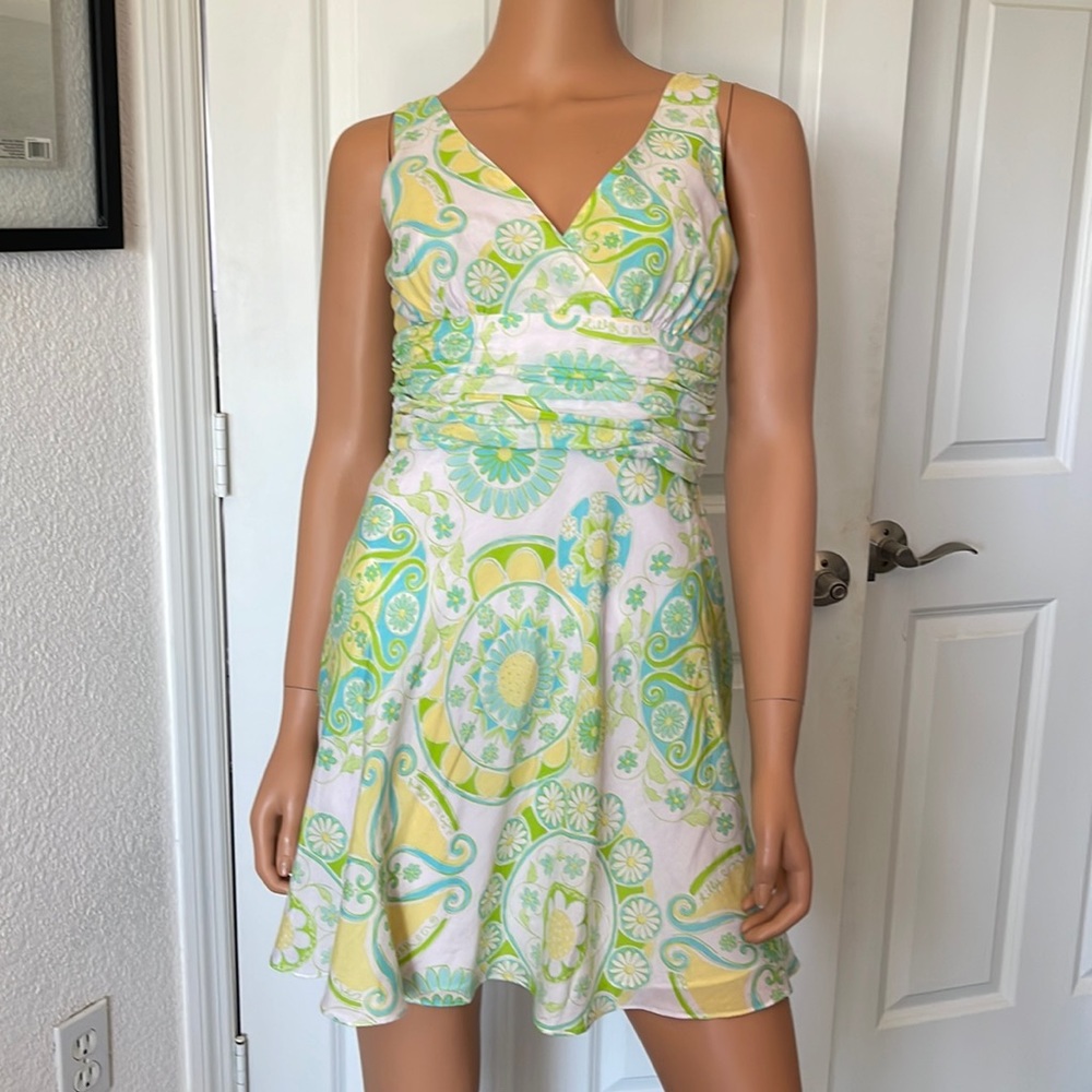 VINTAGE LILLY PULITZER SUNDRESS. Size 2. Silk/cotton. White/blue/yellow green.